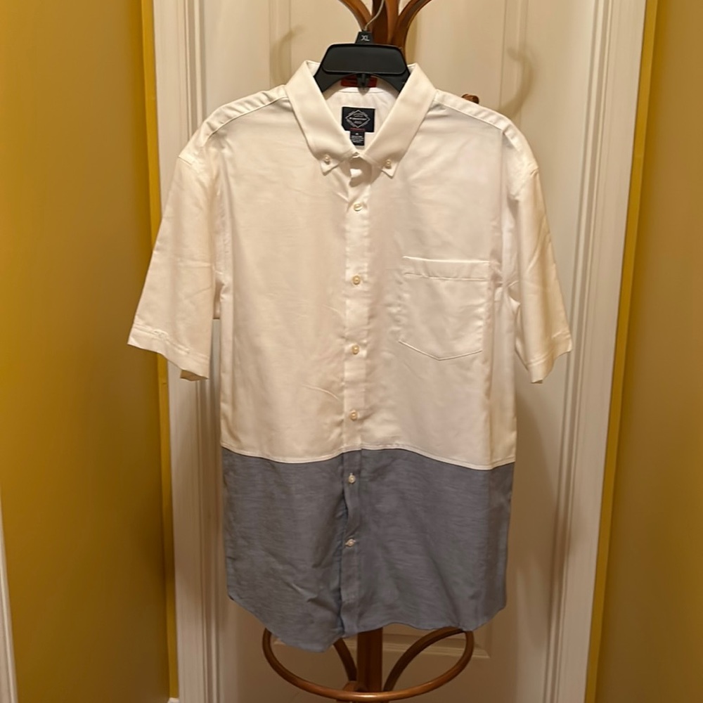 Men’s St. John’s Bay Shirt, New With Tag